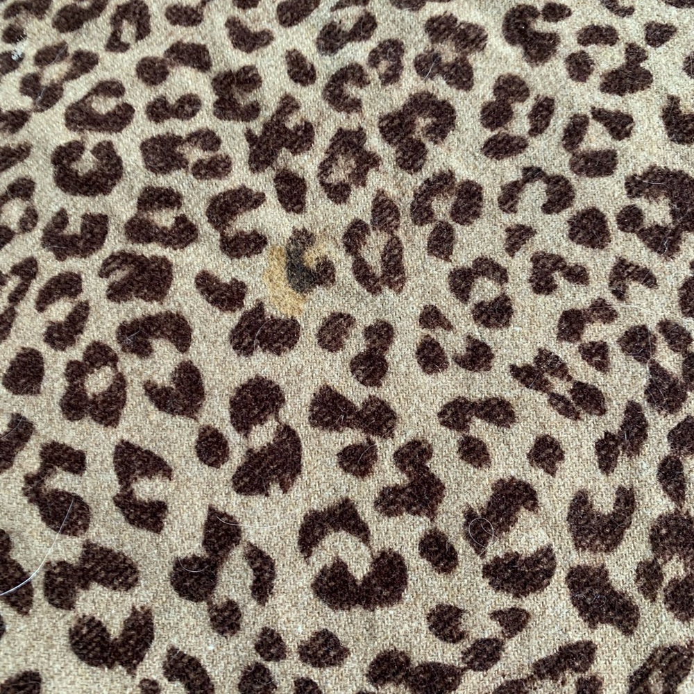 Leopard Inspired Fringed Tapestry Made In Italy - Picture 10 of 10